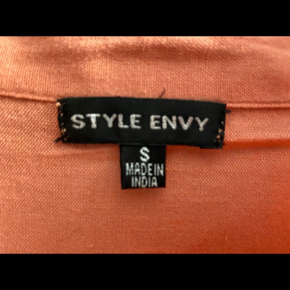 Coral Colored Blouse - Picture 5 of 9